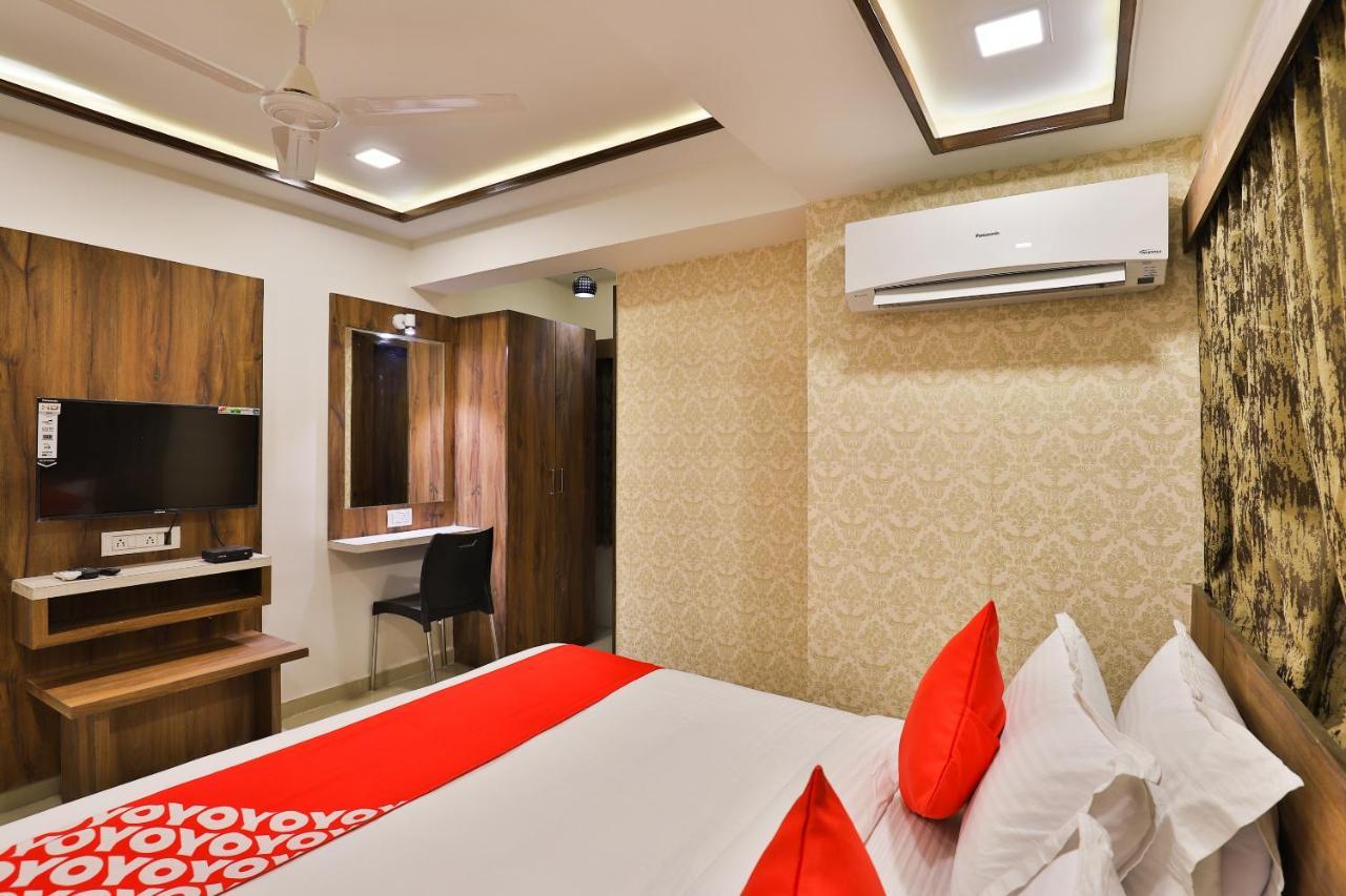 Oyo 24950 Hotel Shree Balaji Residency Ахмедабад Экстерьер фото